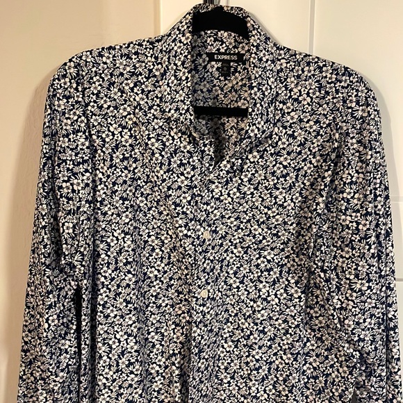 Express button down shirt. - Picture 3 of 4